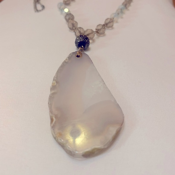 Long necklace - Picture 5 of 5